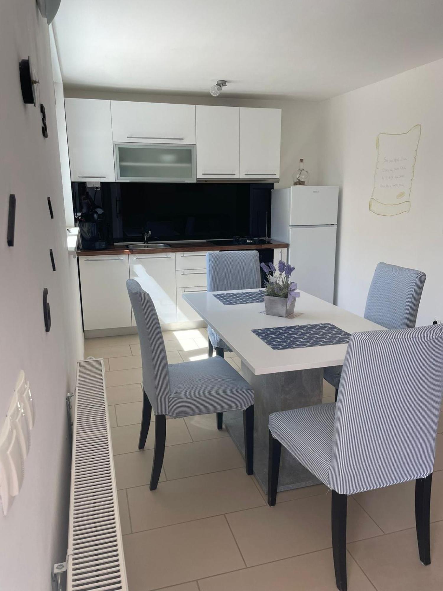 Apartment Babic Seget Vranjica Exterior foto